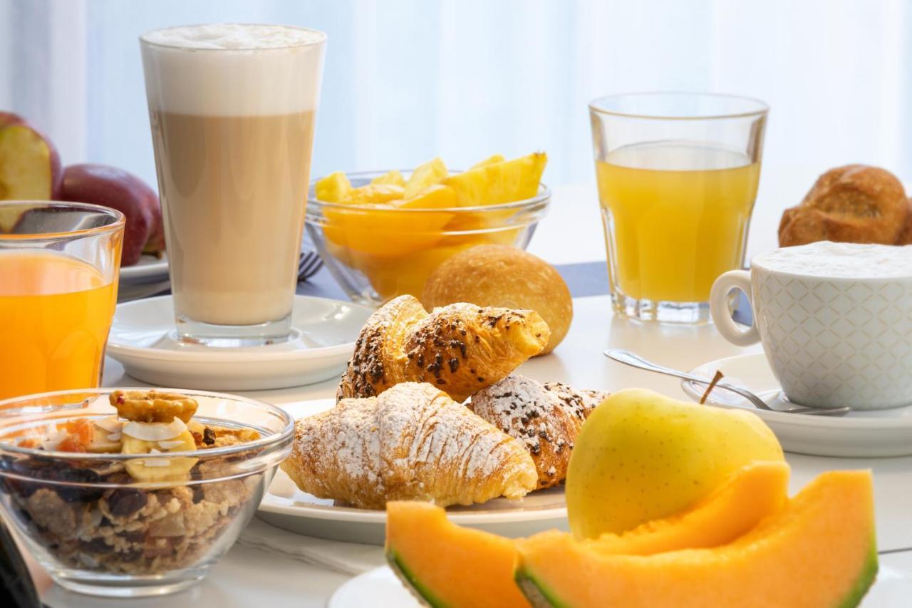 Hi Hotels ריבה דל גארדה מראה חיצוני תמונה